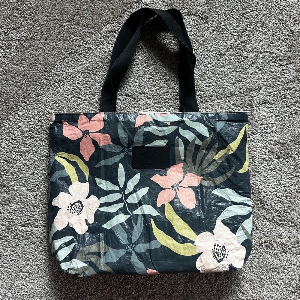 ALOHA Collection Day Tripper